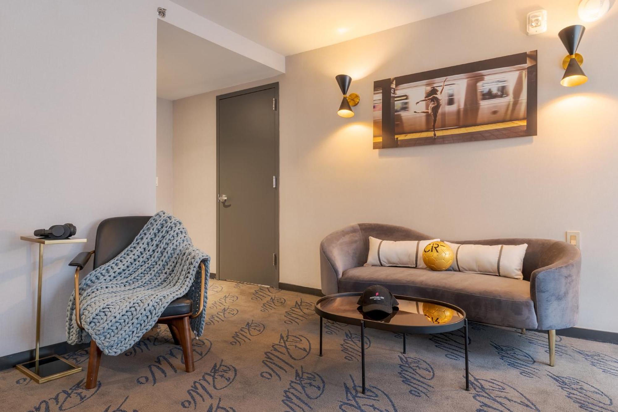 Pestana Cr7 Times Square Otel New York Dış mekan fotoğraf