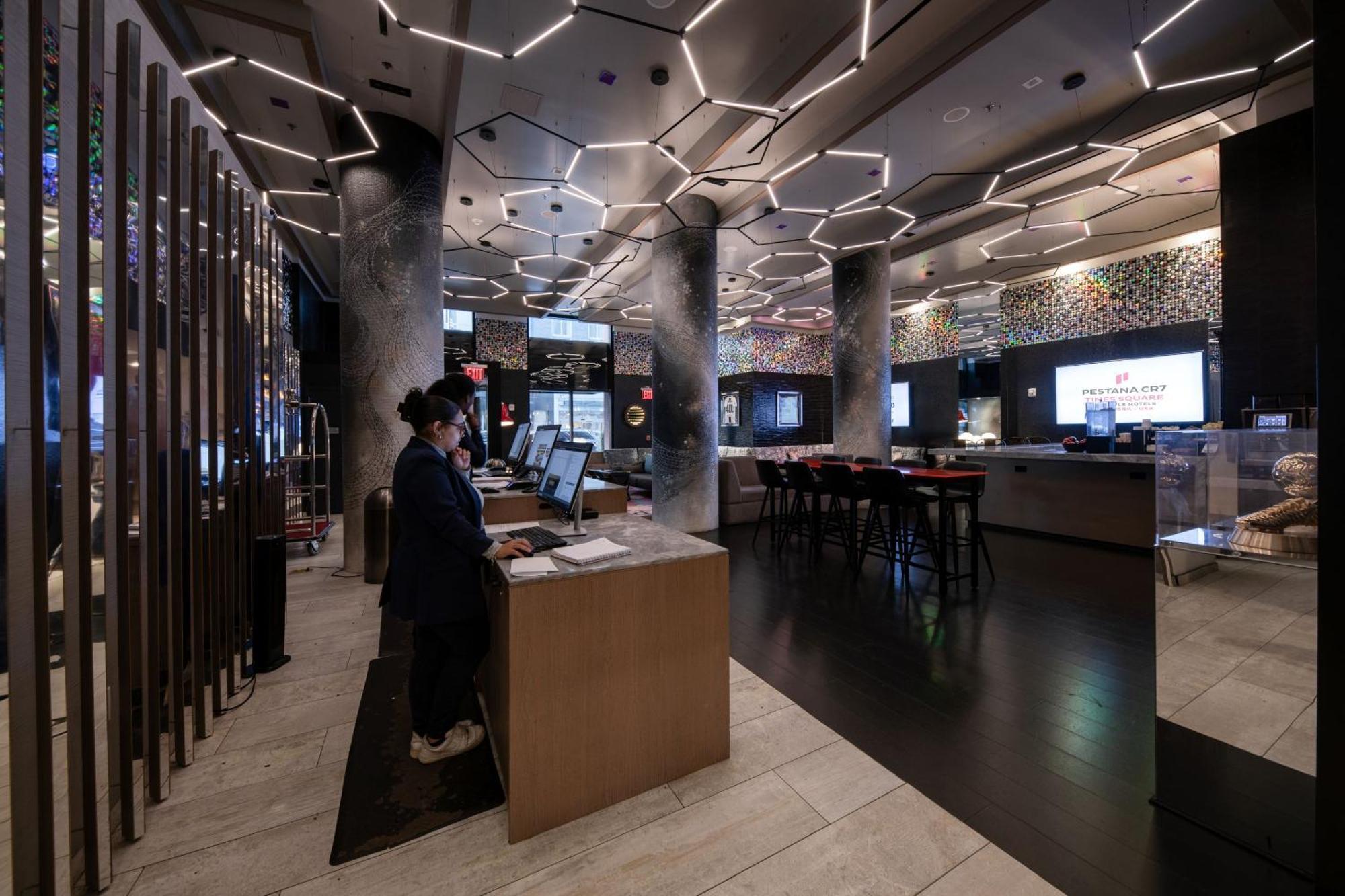 Pestana Cr7 Times Square Otel New York Dış mekan fotoğraf