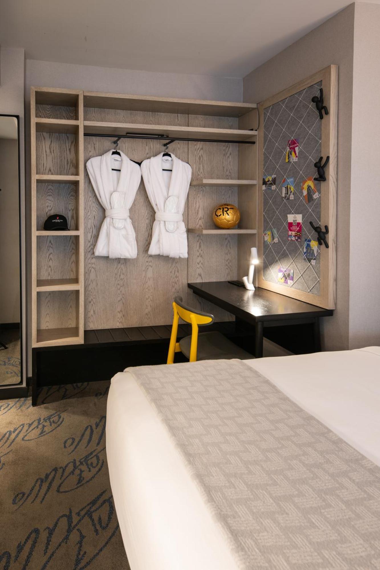 Pestana Cr7 Times Square Otel New York Dış mekan fotoğraf