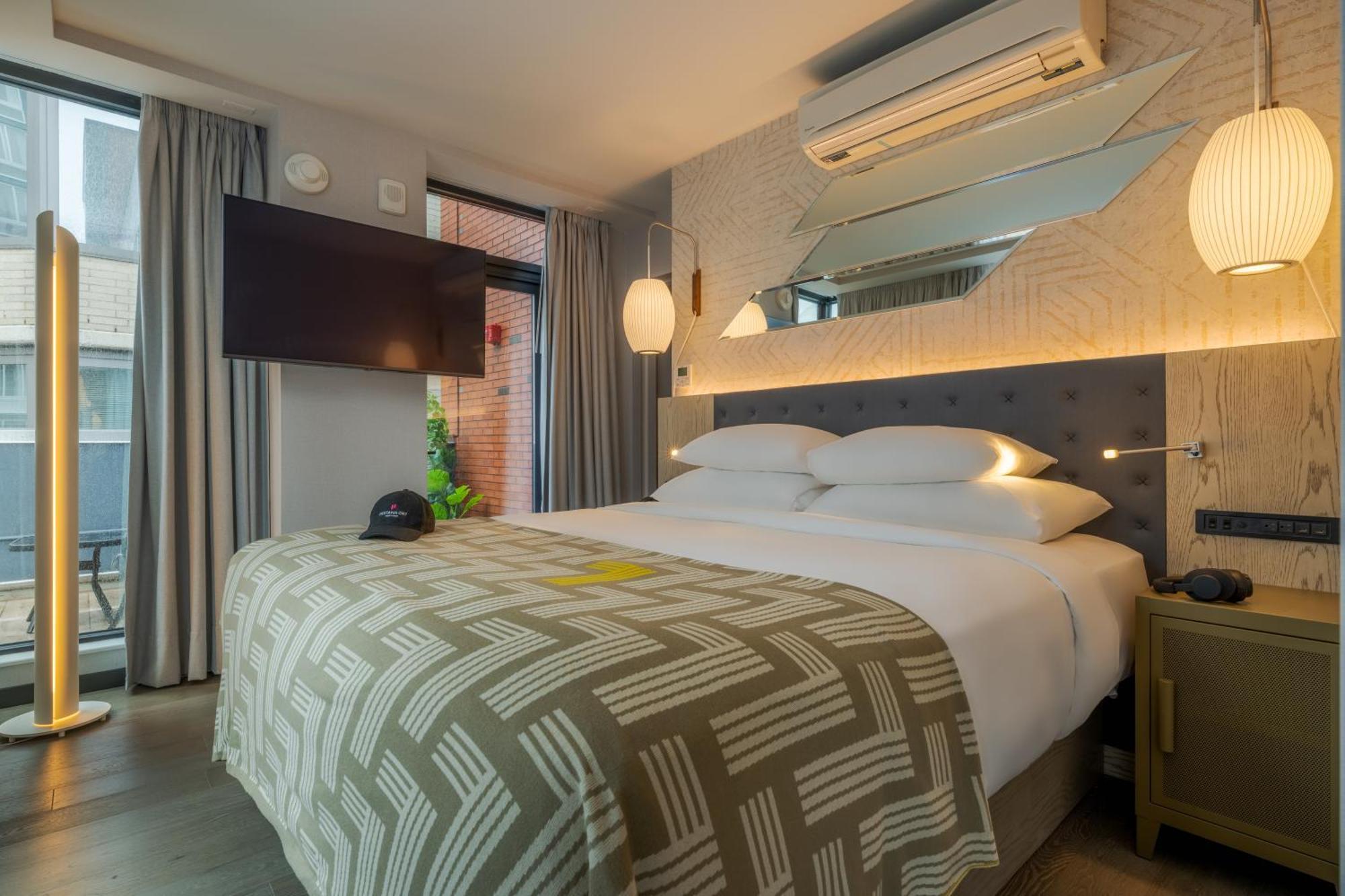 Pestana Cr7 Times Square Otel New York Dış mekan fotoğraf